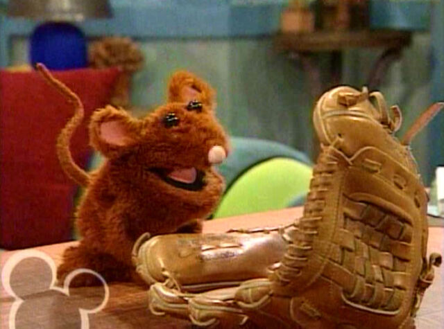 File:Lily mouse.jpg