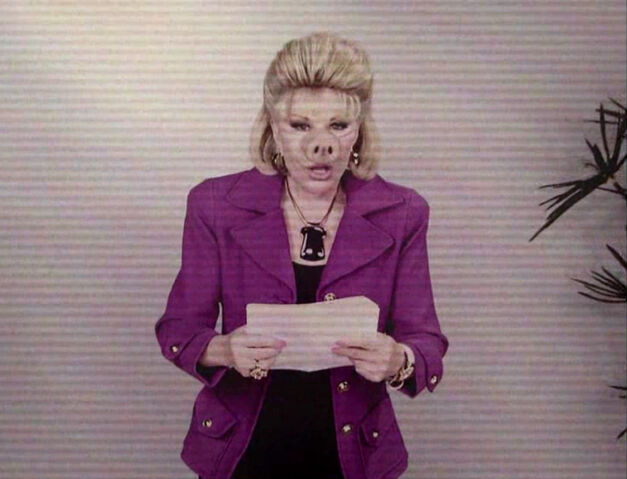 File:Joan Rivers as Miss Piggy.jpg