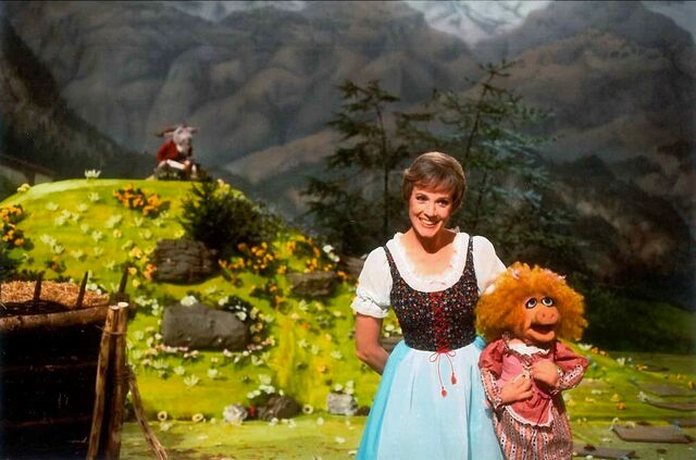 File:Julie Andrews04.jpg