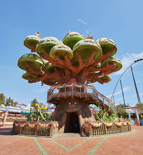 File:Aventuratree.jpg