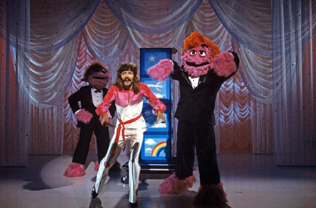 File:Doug Henning01.jpg