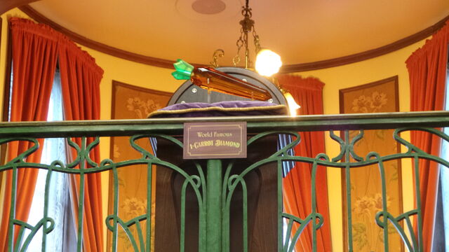 File:Epcot Hunt 09.jpg