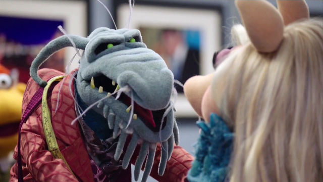 File:TheMuppets-S01E07-LookAtMe02.png