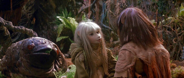 File:TheDarkCrystal-Nebrie.jpg