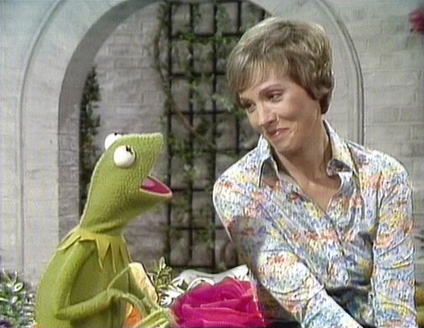 File:JulieAndrews-OneStepIntoSpring-Kermit.jpg