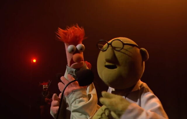 File:Jimmy fallon finale 05.jpg