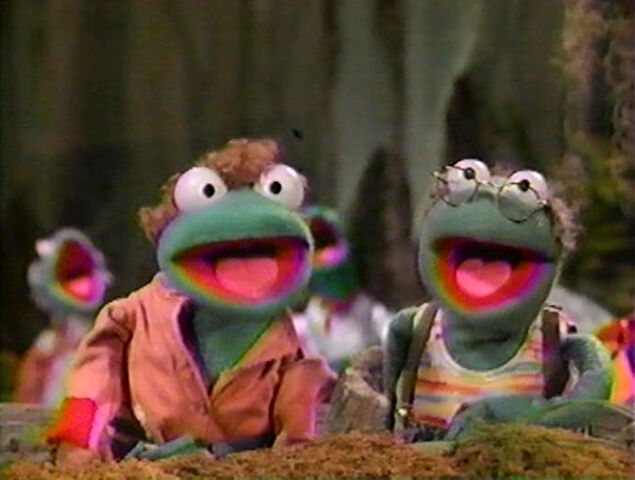 File:Paradise Swamp frogs 05.jpg