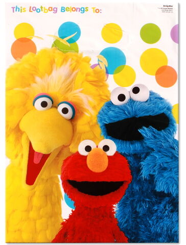 File:30262-sesame-street-treat-bags.jpg