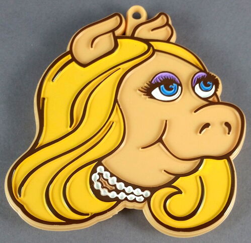 File:Piggy cutter.jpg
