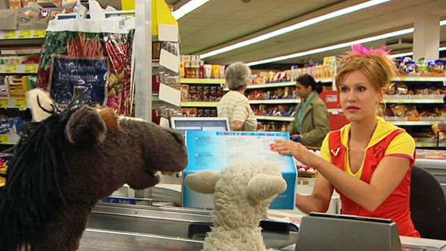 File:Pferdwollesupermarkt101 v-original.jpg