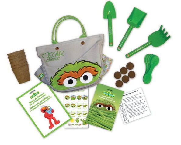 File:FerryMorseOscarFirstGardeningKit.jpg.jpg