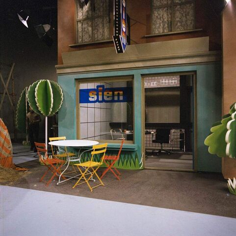 File:Winkel sien 1980.jpg