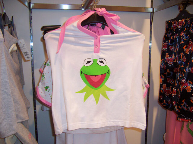 File:H&M-2007Fashion-03.jpg