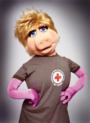 File:Zink-MuppetWikiExclusive-RedCrossPiggy-(2005).jpg