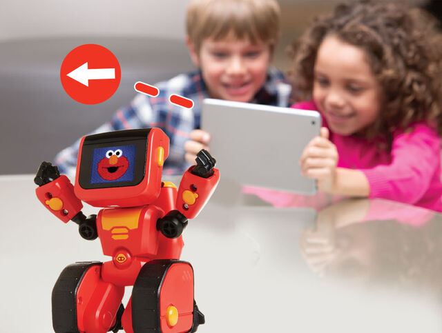 File:Elmoji-coding-robot.jpg