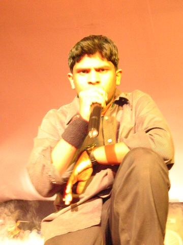 File:Bleed23.jpg