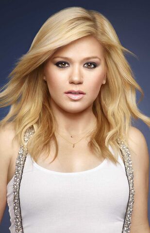 File:Kelly-Clarkson-citizen-watch.jpg