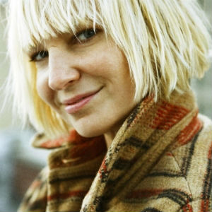 File:Sia.jpg