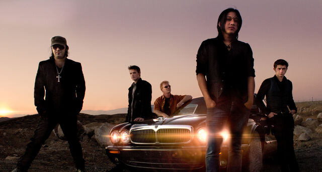 File:Blue Embrace Band.jpg