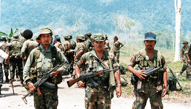 File:Contras-2.gif