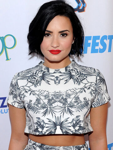 Plik:Demi-lovato-768.jpg