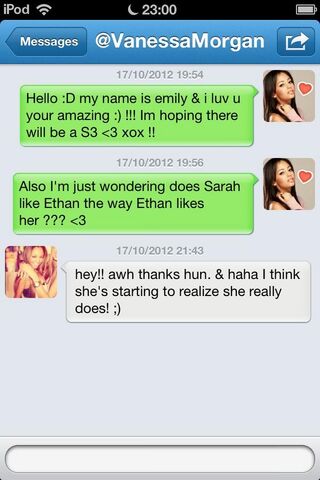 File:Twitter dm vanessa.jpg