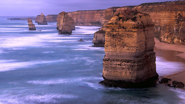 File:244016-twelve-apostles.jpg