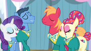 Les Pony Tones S4E14.png