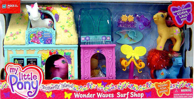 File:WonderWavesSurfShopPlayset.jpg
