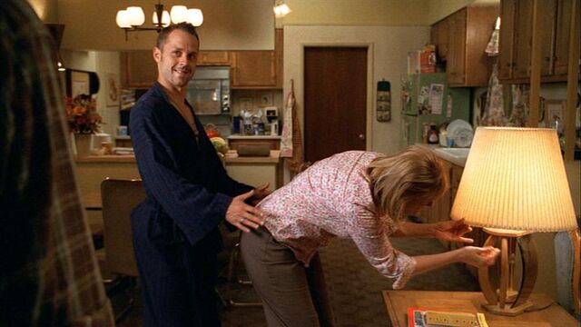 File:2x05.jpg
