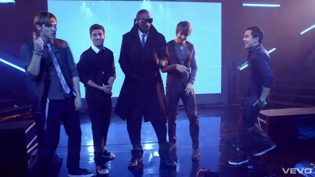 Plik:Big Time Rush It Up.jpg