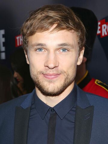 Fichier:William Moseley-2016.jpg