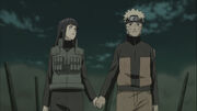Naruto and hinata hold hands.jpg