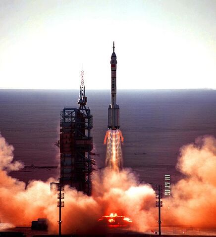 File:Rocket launch.jpg