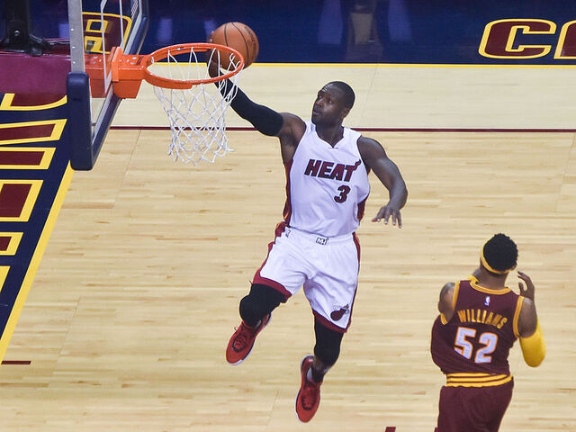 File:Dwyane Wade 20151030.jpg