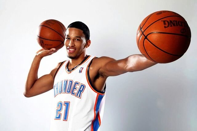 File:Andre Roberson.jpg