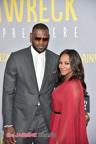 File:LeBron-James-Wife-Savannah-Trainwreck-NYC-Premiere-the-jasmine-brand.jpg