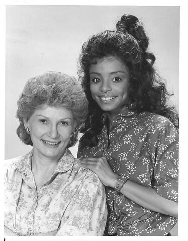 File:Me and mrs. c.jpg