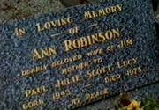 Naybers anne robbie