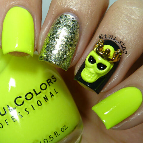 File:Sinful Colors Neon Melon Julep Sienna Tazeen Kate Brandt Halloween Skull Charm polish swatch 01.jpg