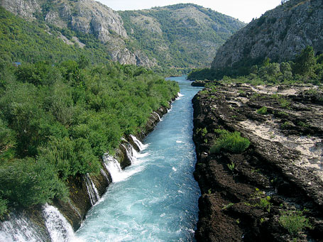 File:Usce Bune pic168.jpg