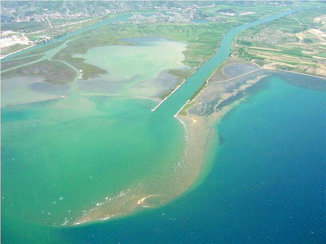 File:Mouth of the Neretva.jpg
