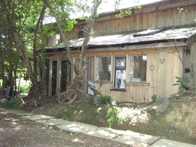 File:Slums.jpg
