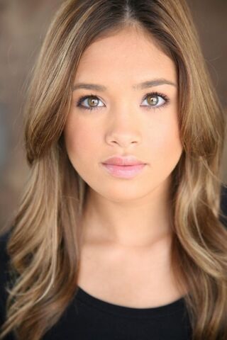 File:Nicole Gale Anderson.jpg