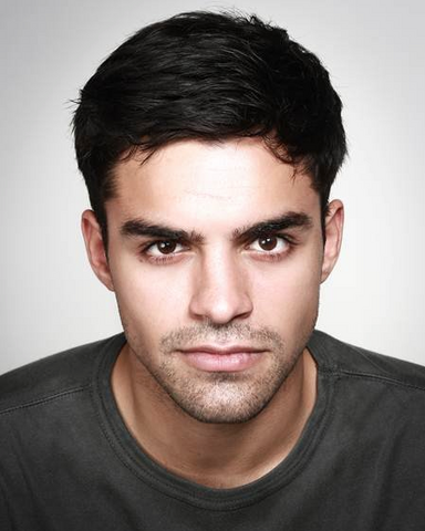File:Sean Teale.png