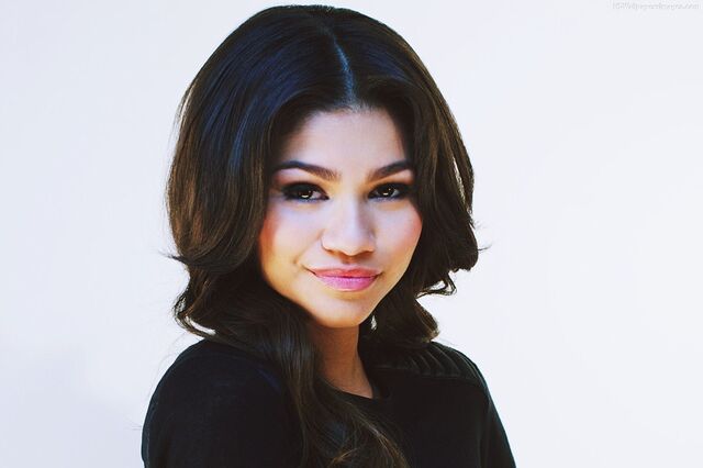 File:Zendaya.jpg