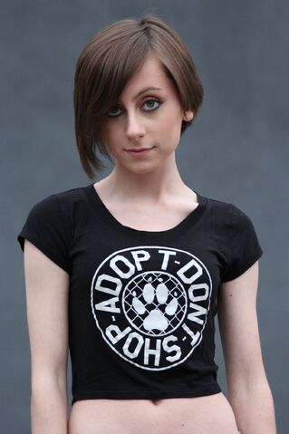 File:Allisyn Ashley Arm.jpg