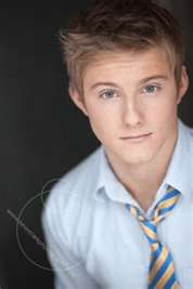 File:Alexander Ludwig.jpg