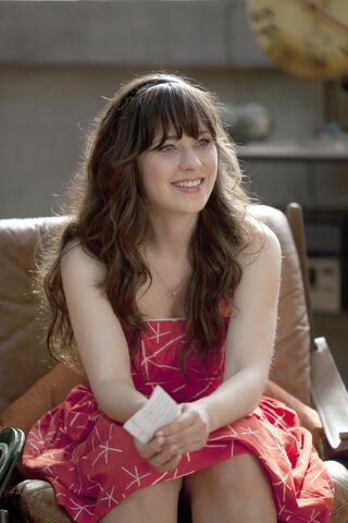 File:Zooey-deschanel- Episode-Still-1.jpg