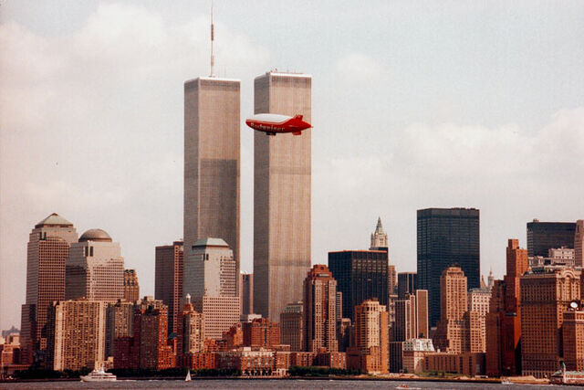 File:WTC Skyline Blimp.jpeg